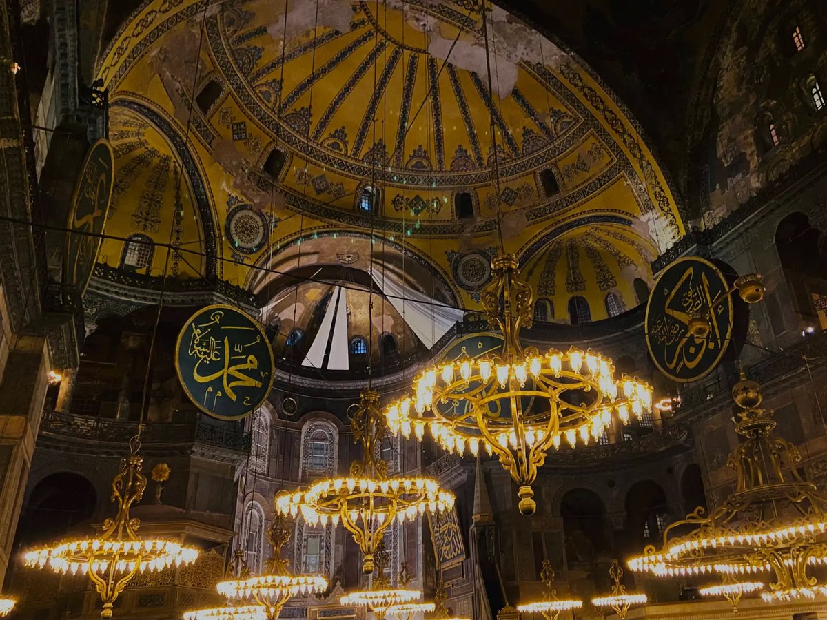 “Hagia Sophia is a church!” No my friend, it 𝑊𝑎𝑠 a church. It is now a mosque. As the Romans conquered Anatolia, the Turks conquered Anatolia & Hagia Sophia was part of the spoils of war as the Romans took the lands as spoils of war. Alhamdulillah.