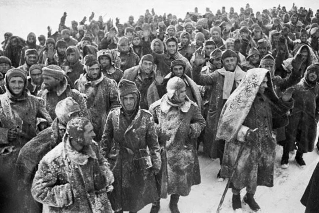 World War II History tweet media