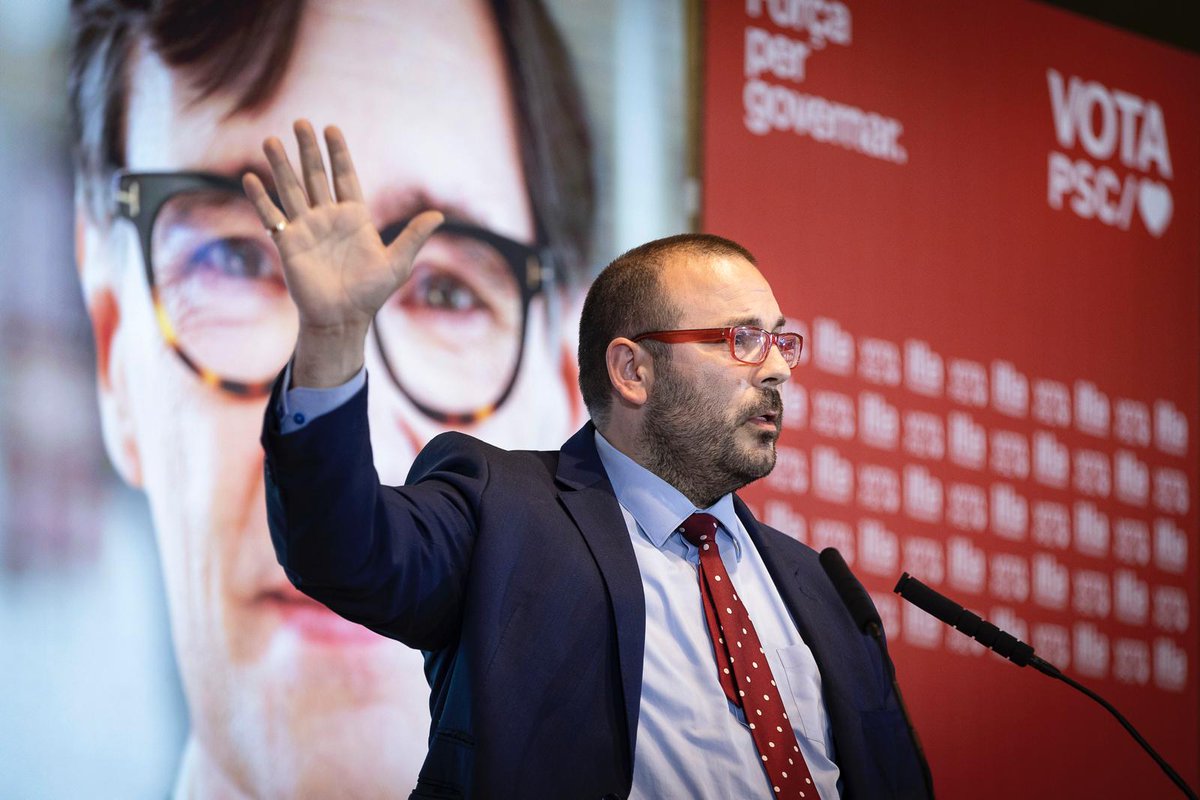 pscmataro's tweet photo. @salvadorilla @DBotePaz @TecnoCampus @socialistes_cat @aliciarll El PSC omple a vessar el @TecnoCampus de #Mataró en el camí de @salvadorilla a la presidència de la Generalitat https://t.co/regVPZDv5k