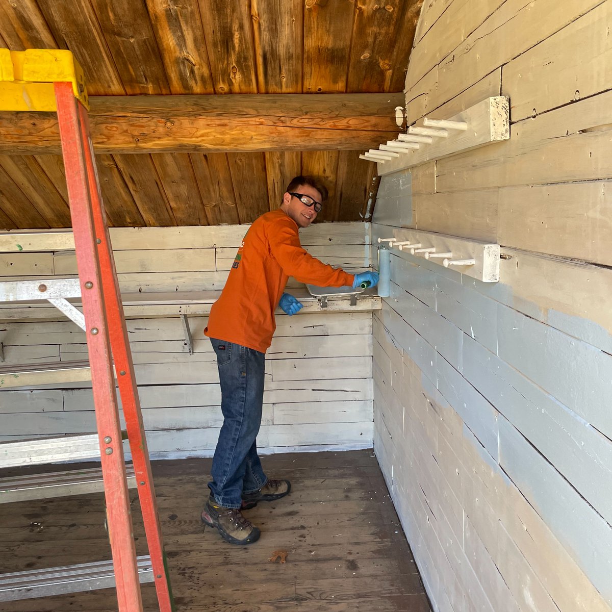 The weather is starting to get a bit warmer, and summer camp is right around the corner. Our volunteers were excited to help Camp Kettleford get ready for the season by painting cabins and building benches. Thanks to the Girl Scouts of Green & White Mountains for the opportunity!