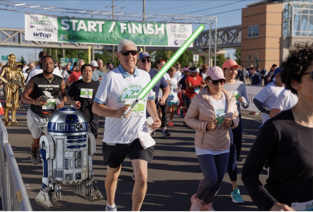 CALLING ALL JEDI: Wear Your Best Star Wars Attire for #RunTheGreenway...Snap a pic &amp; tag us on Instagram with your best Star Wars themed costume to have a chance at winning one of two $100 gift cards to <a href="/PRRunning/">PRRunning</a>. Winners will be announced at the 10K winners award ceremony!