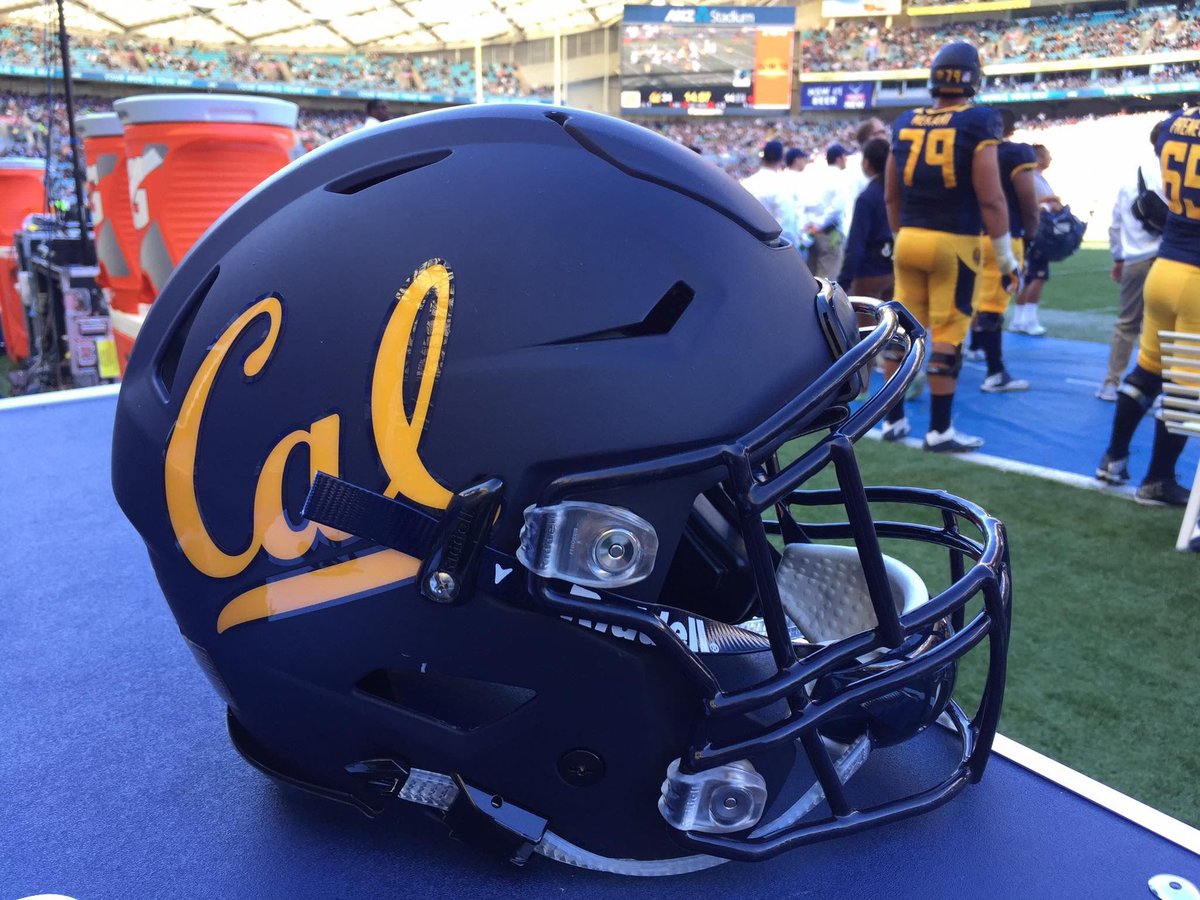 #AGTG After a great conversation with @CoaAT23 I’m blessed to receive my first official D1 scholarship from @CalFootball 
#GoBears

@Palestine_FB @CoachJamesReyes @On3sports @247Sports @dctf