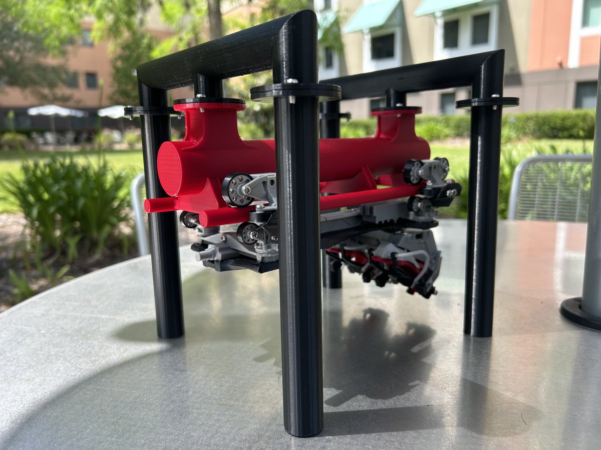 KohlerCoaster's tweet photo. Inspired by F.L.Y. at @Phantasialand, I 3D printed and assembled this Vekoma Flying Dutchman model at 1:15 scale! 

This print is about 9.5 inches (24cm) long, 8 inches (21cm) wide and 8 inches (21cm) tall, with 4 different colors of filament and over 100 printed parts. https://t.co/NQWdd1zunt