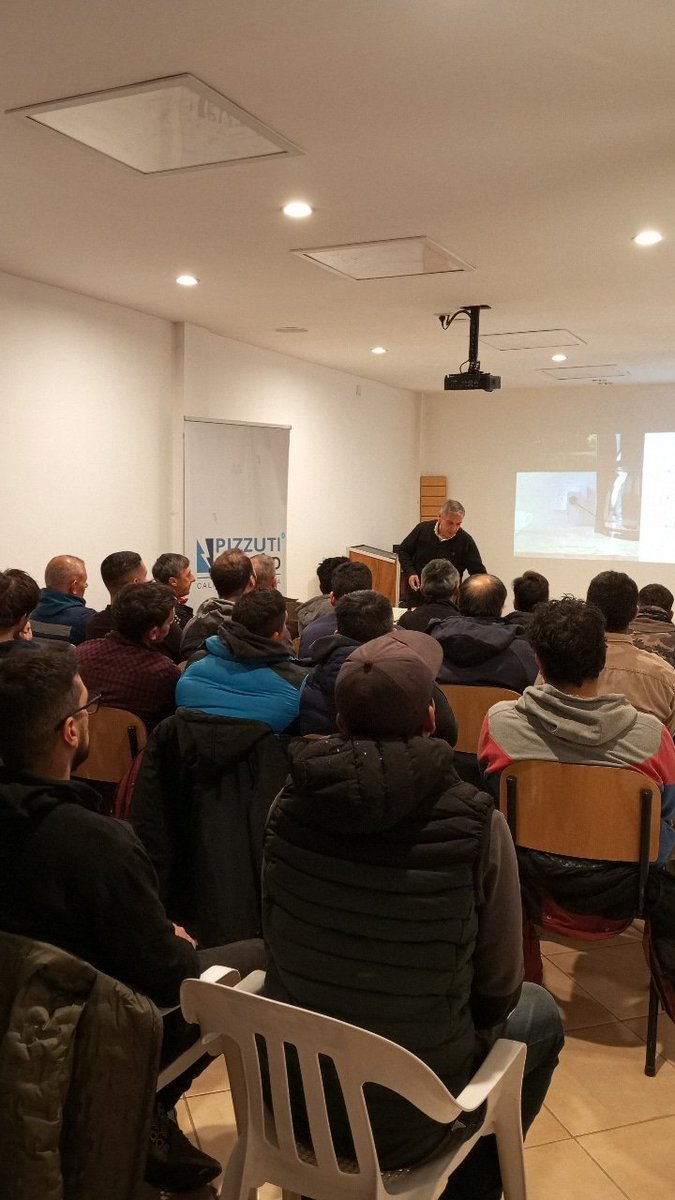 Un poco de lo que fue nuestra visita y capacitación sobre nuestros productos y futuros lanzamientos en Pizzuti.