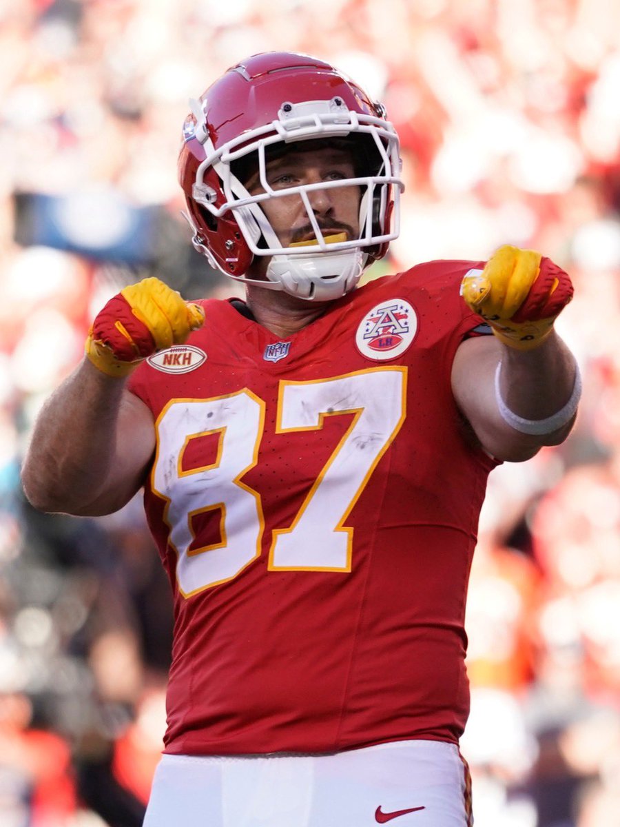 Two more years in KC! Fill in the blank ✍️ Travis Kelce is a top ____ TE of all time.