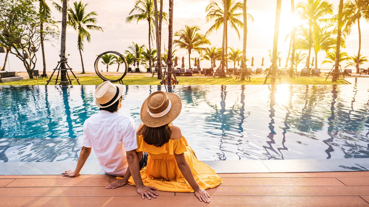 Exciting news!🌴 The Resorts and Retreats Awards are back and open for voting for 2024!🏖️👙 Learn more about this prestigious award and vote for your favourite resorts and retreats here! 👉 zurl.co/mXWs #LUXlife #Resorts #Retreats