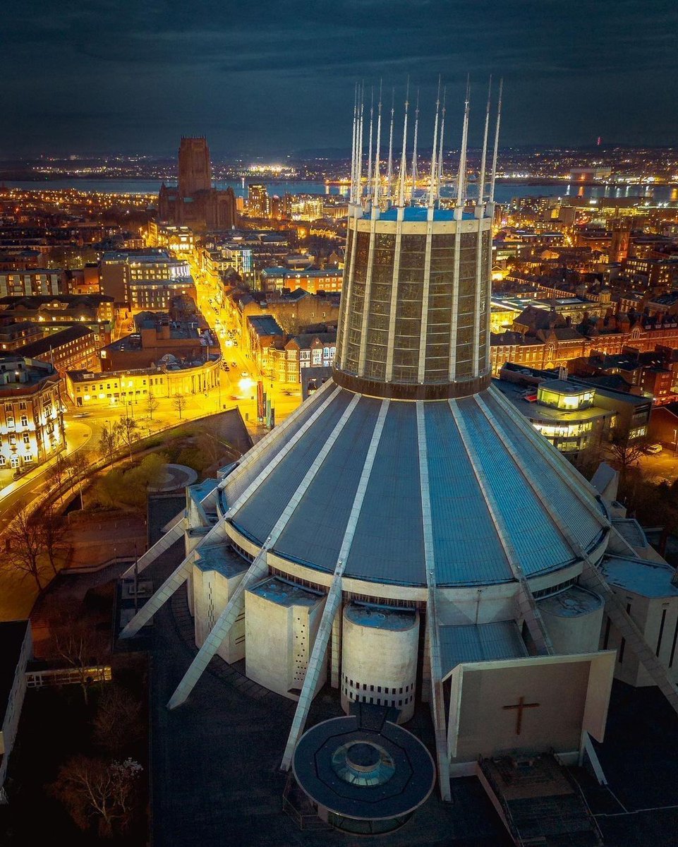 Two Cathedrals rise in Liverpool 🌃 📸 @DaveMort7