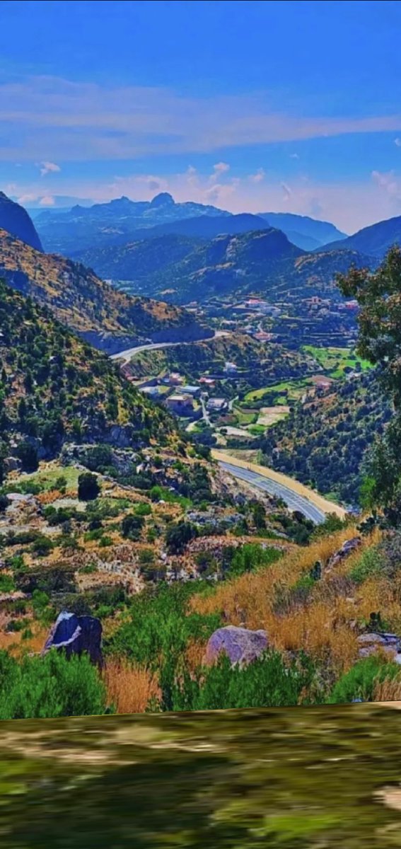 ⚡⚡ لعب شهري⚡⚡
وادي  الغر   مامثله   في ارض الله   وادي 
لا نظرته  ذكرت  اجنيف  واتذكرت  باريس