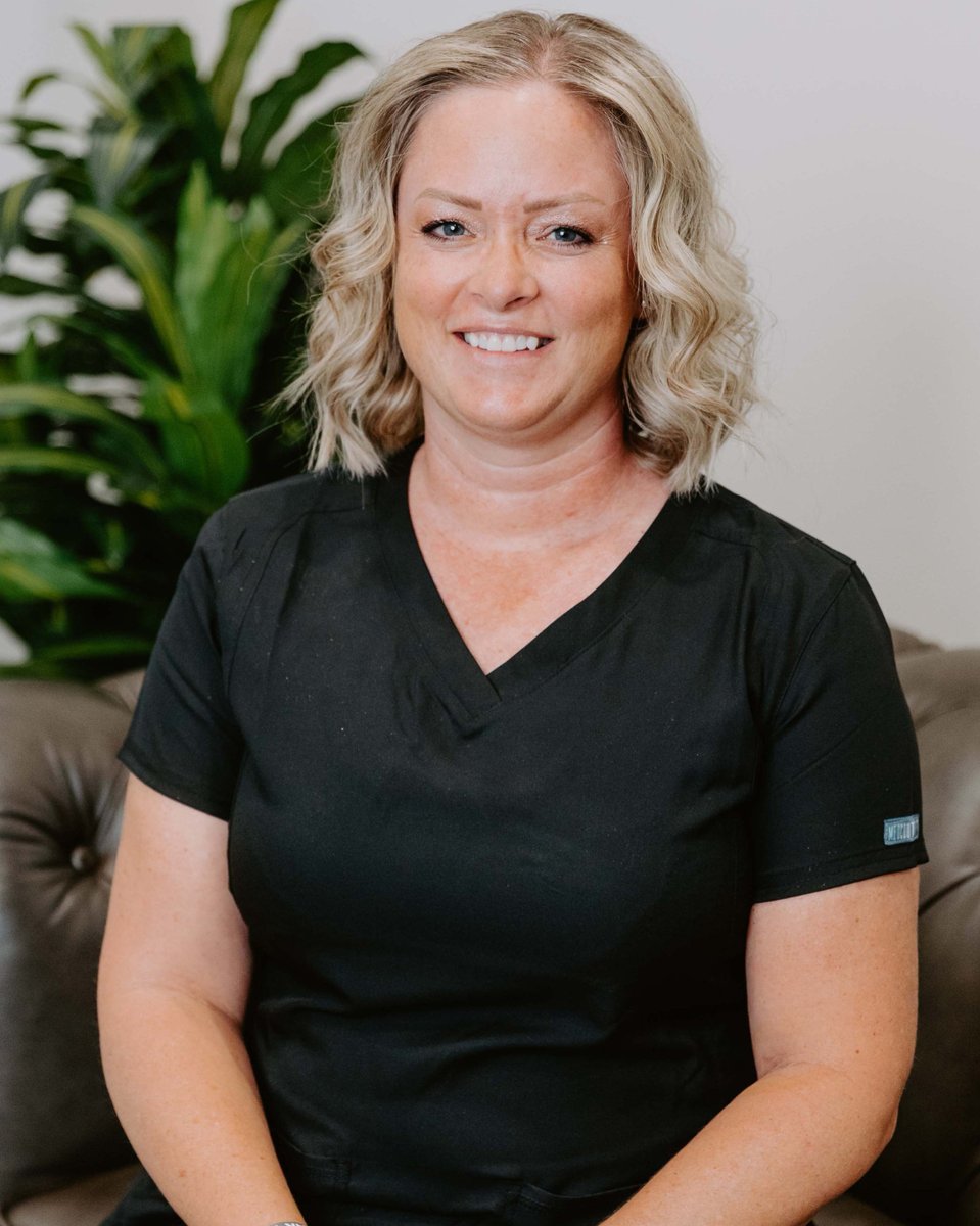 Meet Tiffany, our friendly and skilled dental assistant at Kaysville Family Dentistry! Trust her gentle touch to make your smile shine! 😁🦷 #MeetTheTeam #DentalAssistant #KaysvilleFamilyDentistry