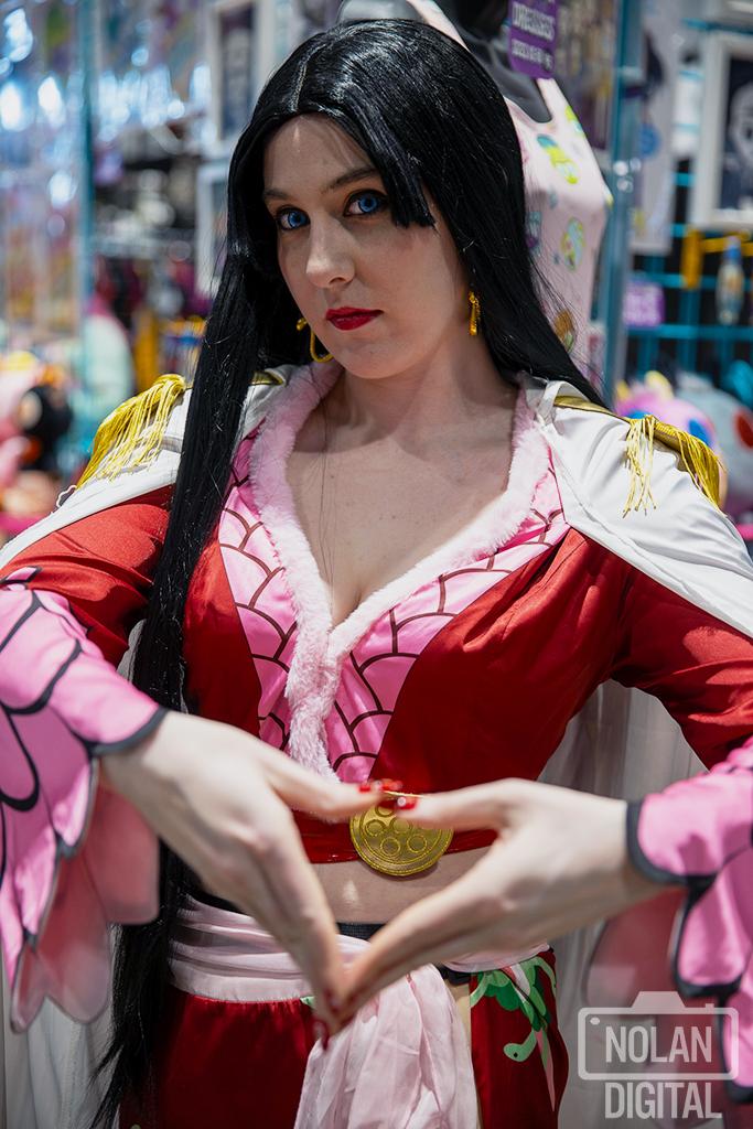 𝓚𝓷𝓮𝓮𝓵 𝓫𝓮𝓯𝓸𝓻𝓮 𝓶𝓮 𝓸𝓻 𝓫𝓮 𝓽𝓾𝓻𝓷𝓮𝓭 𝓲𝓷𝓽𝓸 𝓼𝓽𝓸𝓷𝓮 💗💗💗

📸: @CharlieNolan114
#cosplay #boa #boahancock #onepiece #anime #C2E2