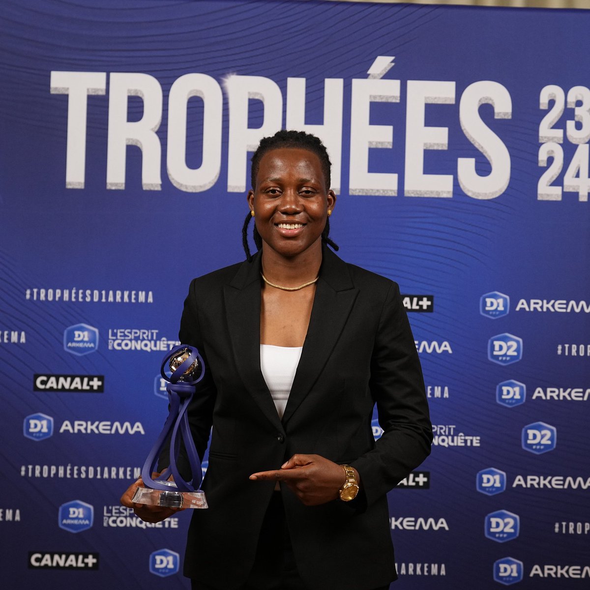 Well done to @NGSuper_Falcons and @PFC_feminines goalkeeper @Nadoziechiamaka for winning the 2023/24 @D1Arkema Goalkeeper of the Year Award. We are proud of you. #WomensFootball