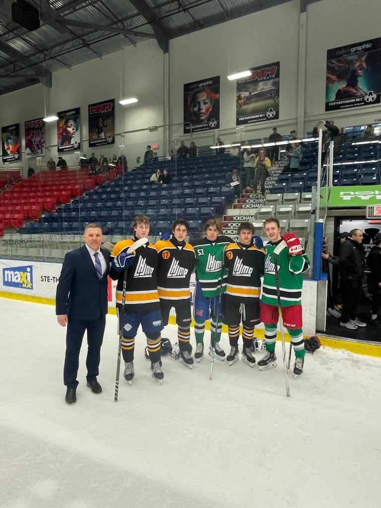 Congratulations to the players and staff from HNL who participated in the QMJHL Cup this past weekend in Boisbriand, QC. Players: Cayden Blake Owen Dyke Anthony Hurley Ethan Percy Nathan Crane Staff: Trevor Budgell #HockeyNL #QMJHLCup
