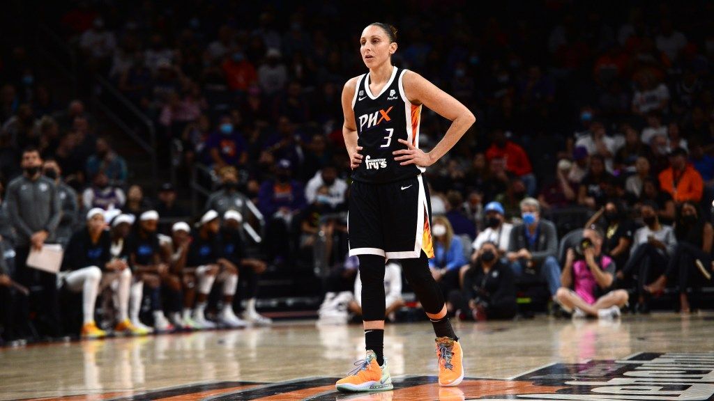 Diana Taurasi called new WNBA fans 'sensitive' for their reaction to her warning to Caitlin Clark ftw.usatoday.com/2024/04/diana-…