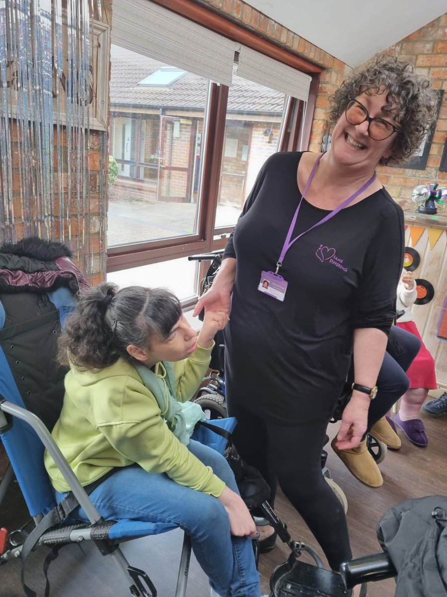 SameDifferenc17's tweet photo. Another warm welcome from our friends at @ElmTreeCourt1 today. Was a pleasure to join you, if only for a short time during your amazing dance challenge! #communityfriends https://t.co/HBccNMqsCN