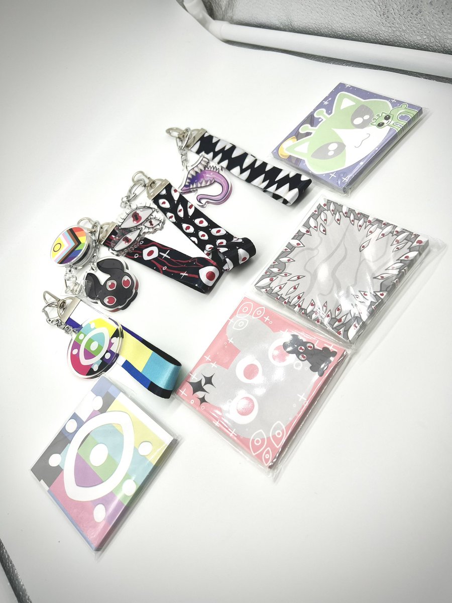 triclopsrabbit.etsy.com