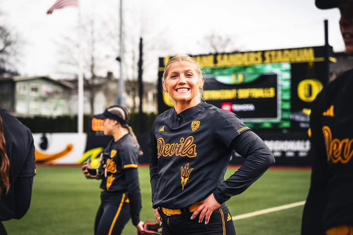 ASUSoftball tweet picture