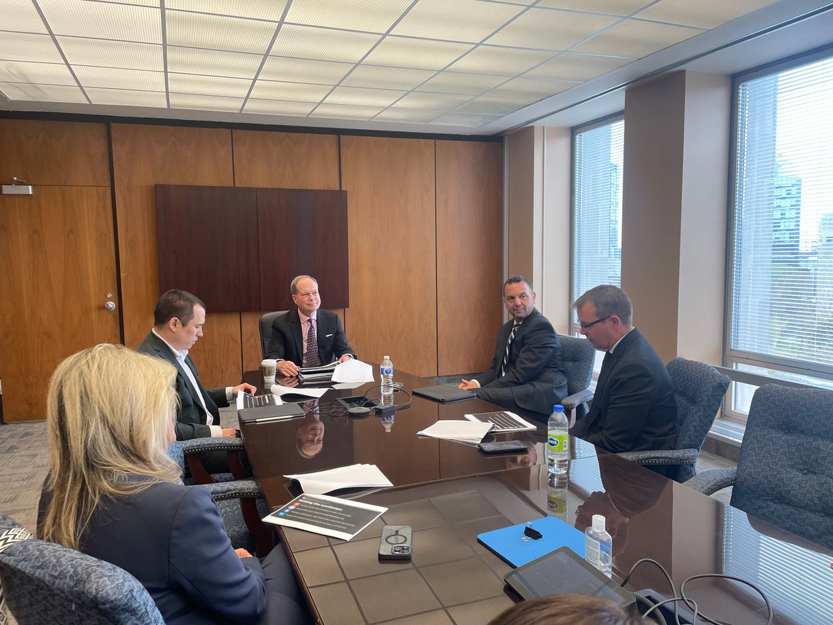 Insightful discussion on building housing in Ontario with @timhudak of @OREAinfo! Building more homes is critical to rebuilding Ontario’s economy. Our government will continue working with all levels of government and industry partners to get more homes built faster.