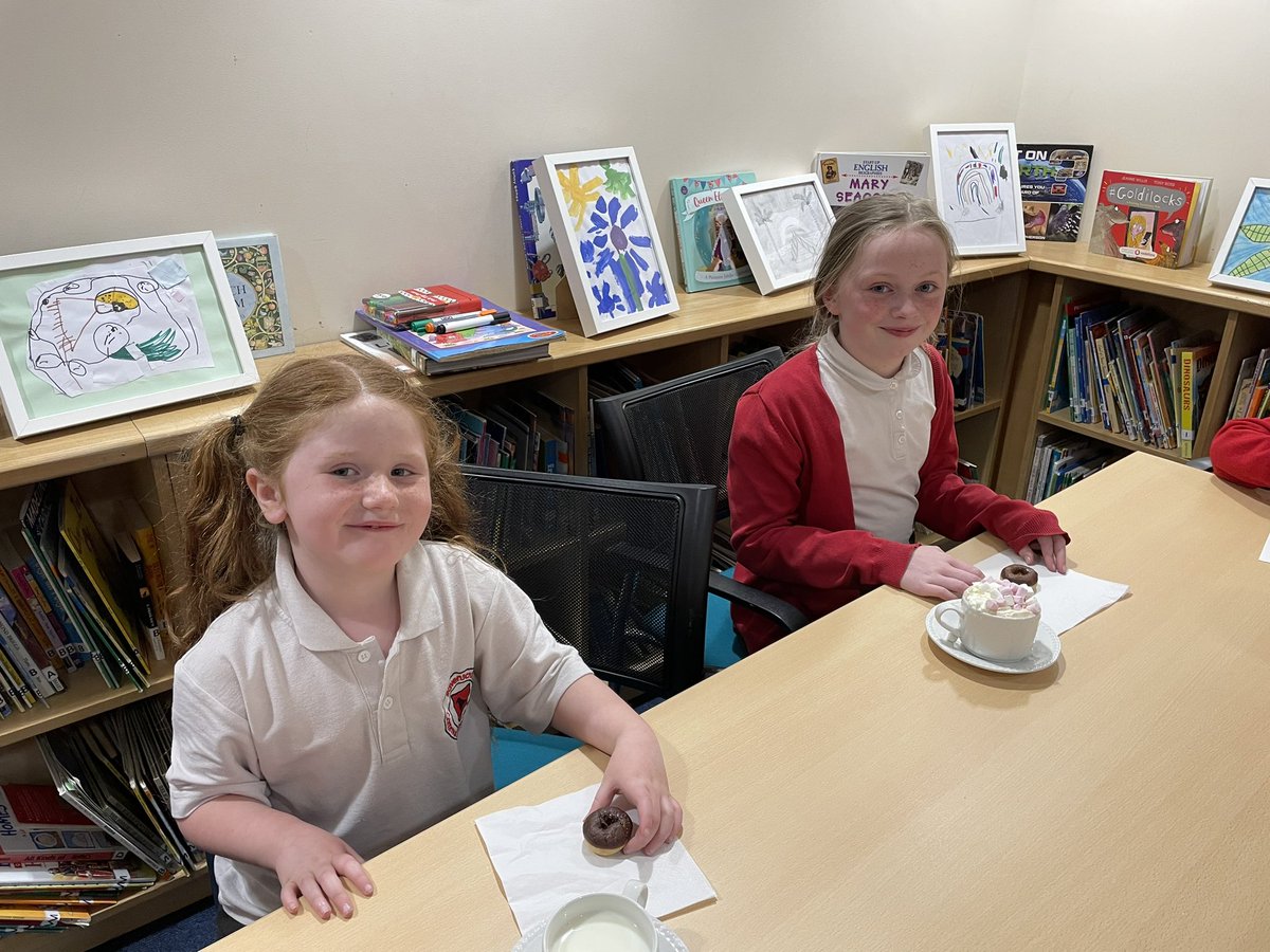 RavenscroftCP's tweet photo. Well done to last week’s 100% attendance winners. ☕️ 🧁 🌟#HeadteacherAfternoonTea #InEveryDay #InOnTime #AttendanceMatters https://t.co/CjJUtwRZpG