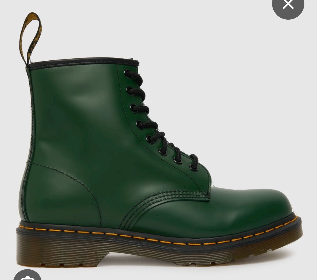 Twitter Doc Martens wearers - I have a problem. Ordered Green 1460's as a gift from their website and they sent the wrong colour. Can't find any in Ireland online. Does anyone know of a shoe shop in Limerick area or near that might have a pair of size 6? Need for Wednesday 😬