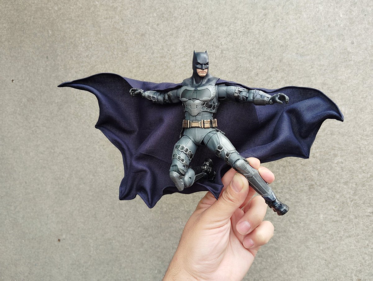 ElasToro7's tweet image. My Custom batfleck Chase suit Mcfarlane Toys...

More on My Instagram @ghoul_customs_