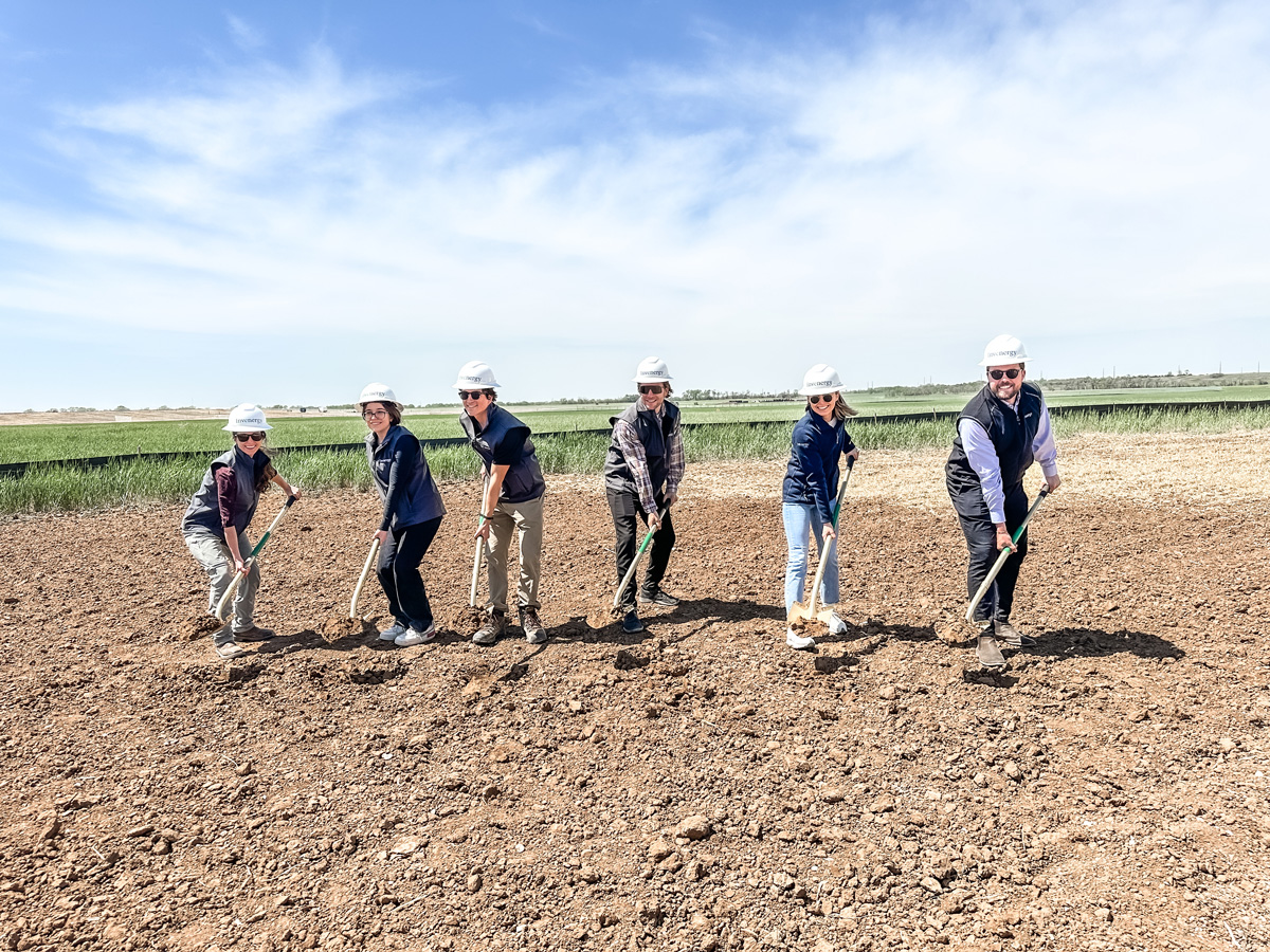 More utility-scale solar power is coming to Kansas! #ACPMember @InvenergyLLC recently broke ground on the 189-MW Pixley Solar Energy Center in Kansas. The project will create 300 construction jobs and will generate enough energy to power 43,000 homes annually.