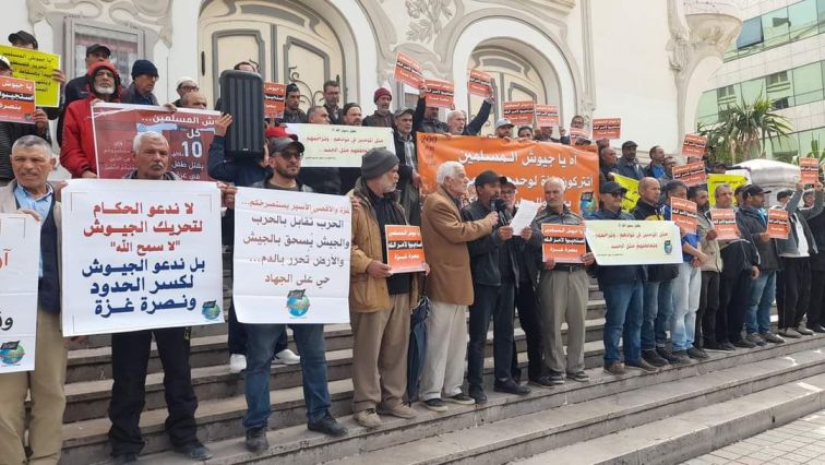 Hizb-ut Tahrir / Tunus Vilayeti Yürüyüşü:

“Ey Müslüman Ordular, Gazze'yi Yahudilere ve Haçlılara Karşı Yalnız mı Bırakıyorsunuz?!”

Hizb-ut Tahrir / Tunus Vilayeti “Ey Müslüman Ordular, Gazze'yi Yahudiler ve Haçlılarla yüzleşmek için yalnız mı bırakacaksınız?” başlıklı bir…