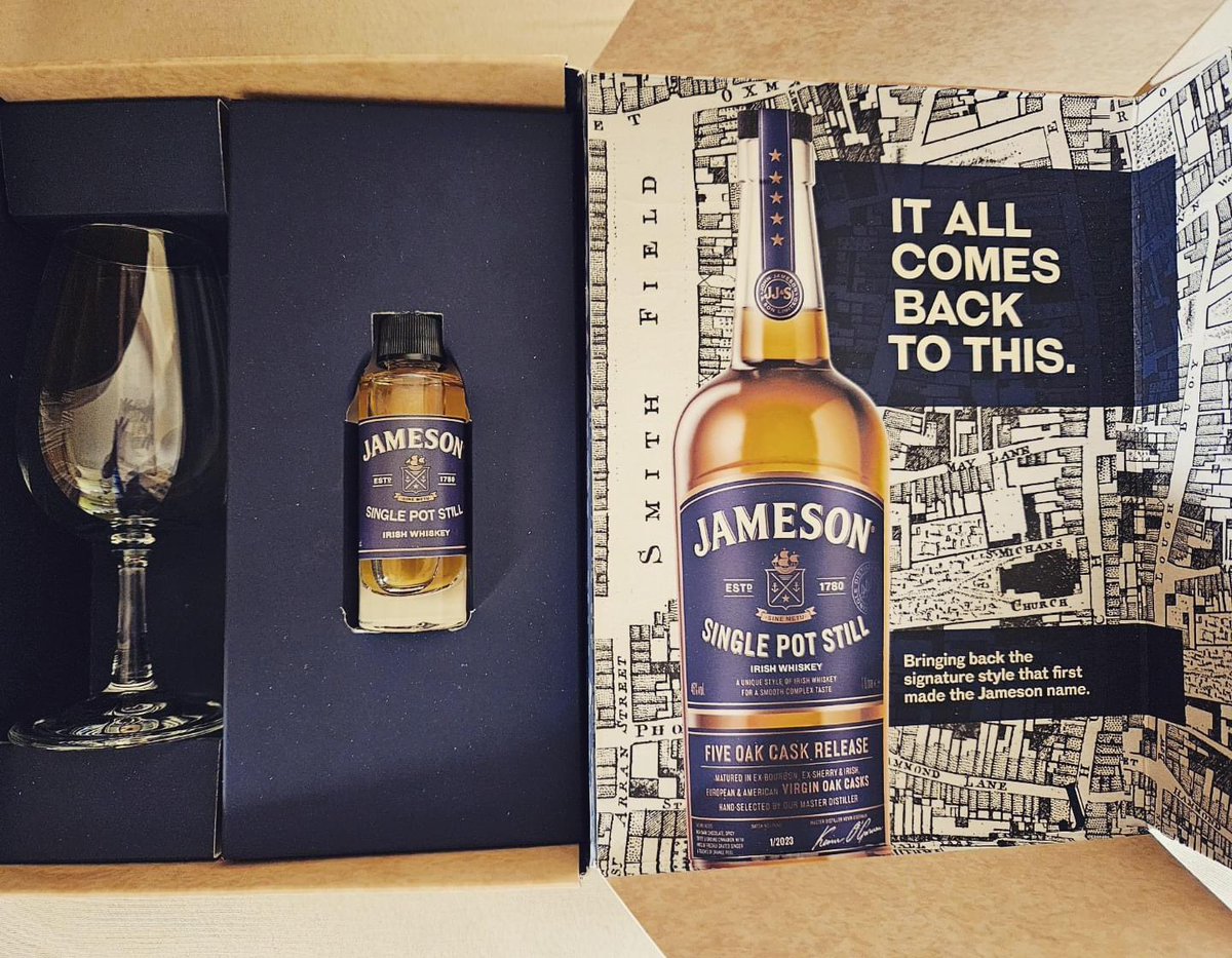 Ευχαριστώ πολύ Jameson Greece και ιδιαίτερα @SteliosLagouda6 & Themos Kontodimas !

#jameson #jamesongreece #singlepotstill #samples #jamesonsinglepotstill #jamesonwhiskey #sinemetu #tripledistilled #whiskey #irishwhiskey #ireland #drinks #drinksandspirits #spirits