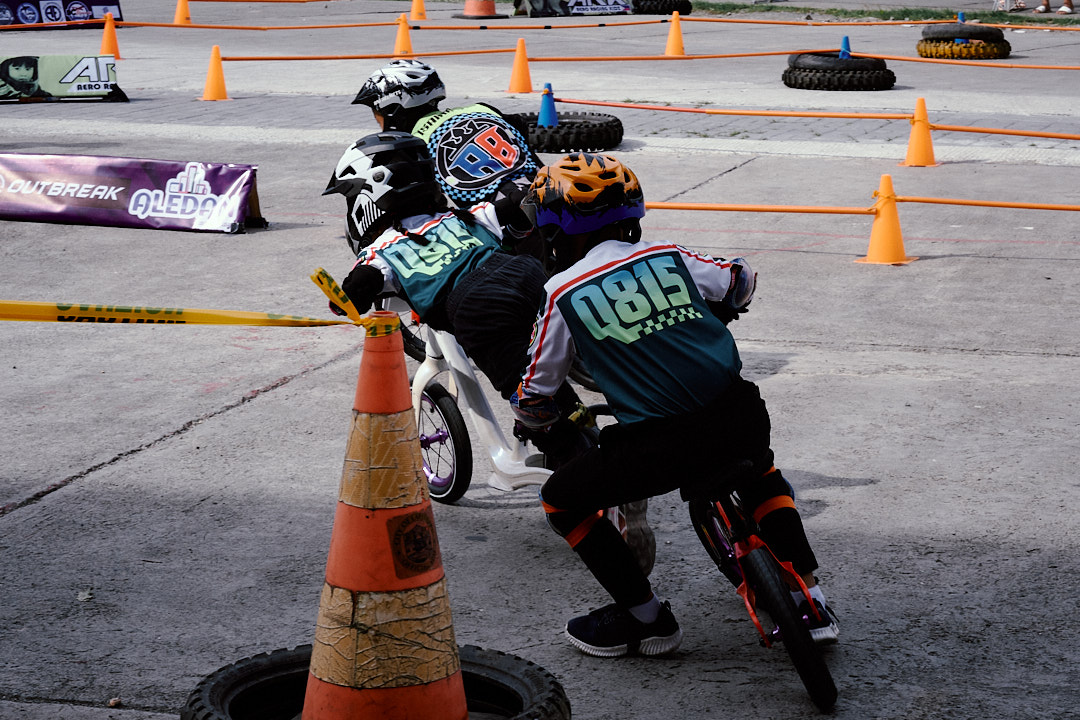 Chicane

#streetphotography #streetphotographers #lensculturestreets #streetphotographer #thestreetphotographyhub #beststreets #documentaryphotography #documentaryphotographer #filmsimulation #kodachrome64 #Kodachrome #cebu #capturedmoments #streetphotographerscommunity #fujifilm