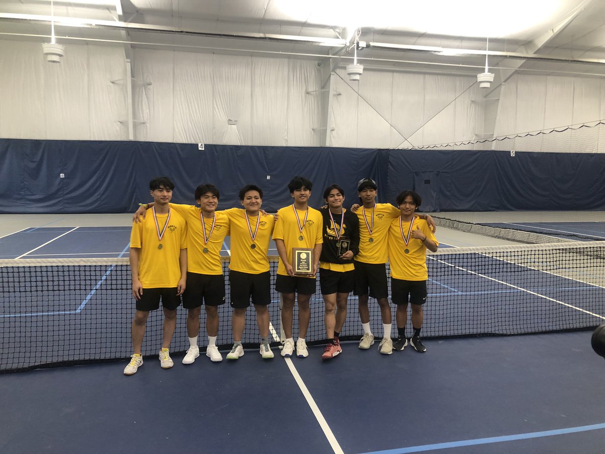 CONGRATULATIONS to boys tennis team champions/North, Player of Year Sanjil Magar/North, Coach of Year Charles Jones/Firestone! 🎾 @akronschools @AkronOhioMayor @beaconjournal @AkronNorthVikes @FirestoneCLC