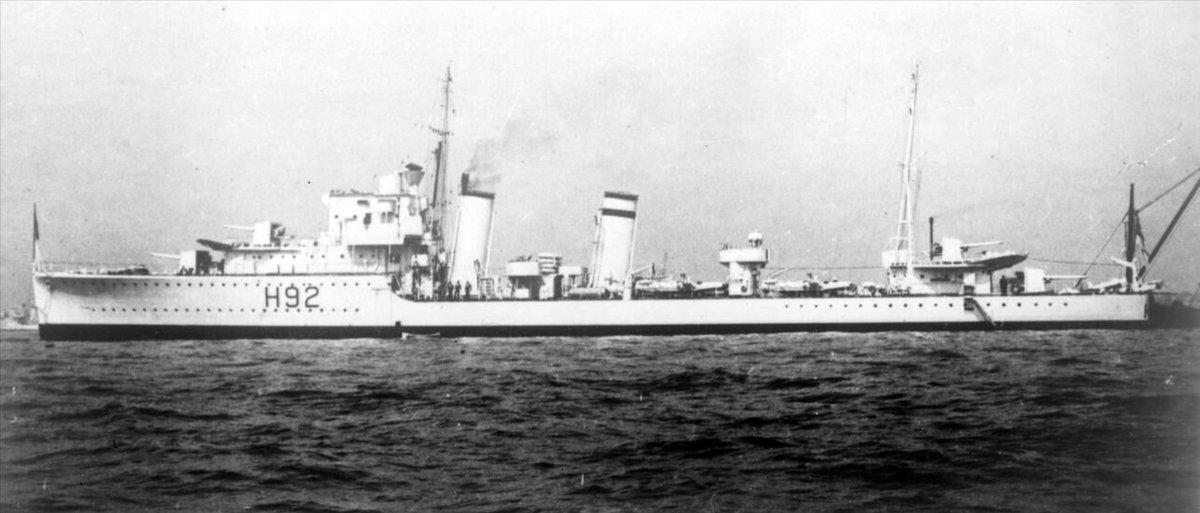 Norwegians hope to erect a memorial to a #WW2 destroyer sunk trying to prevent the German invasion in 1940.🇳🇴🇬🇧 HMS Glowworm was lost attacking the cruiser Admiral Hipper off the island of Kya, near #Trondheim. 🔗 royalnavy.mod.uk/news-and-lates…