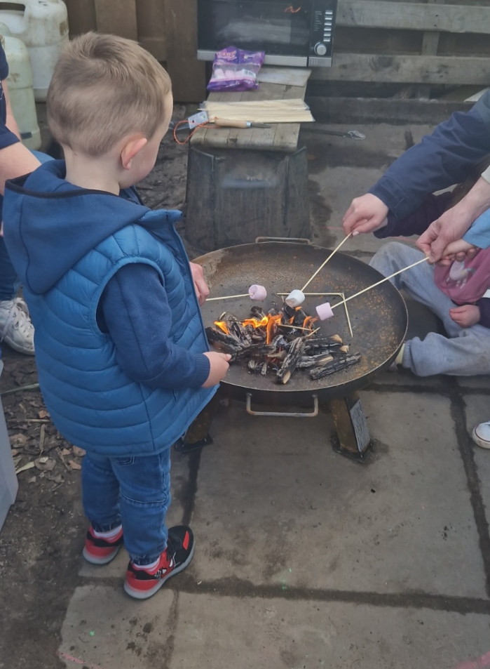 On Friday we had our first ‘Bling Your Wheels’ fundraiser. A great turnout from our children and families. Lots of smiles and even more toasted marshmallows!! 😁🚲✨ #BeingMe #TeamELC #BlingYourWheels