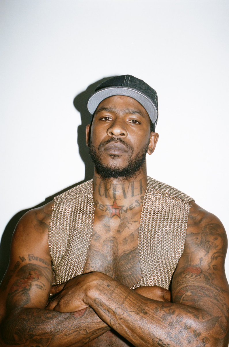 Place: London 🇬🇧
Face: Skepta 
#placesplusfaces