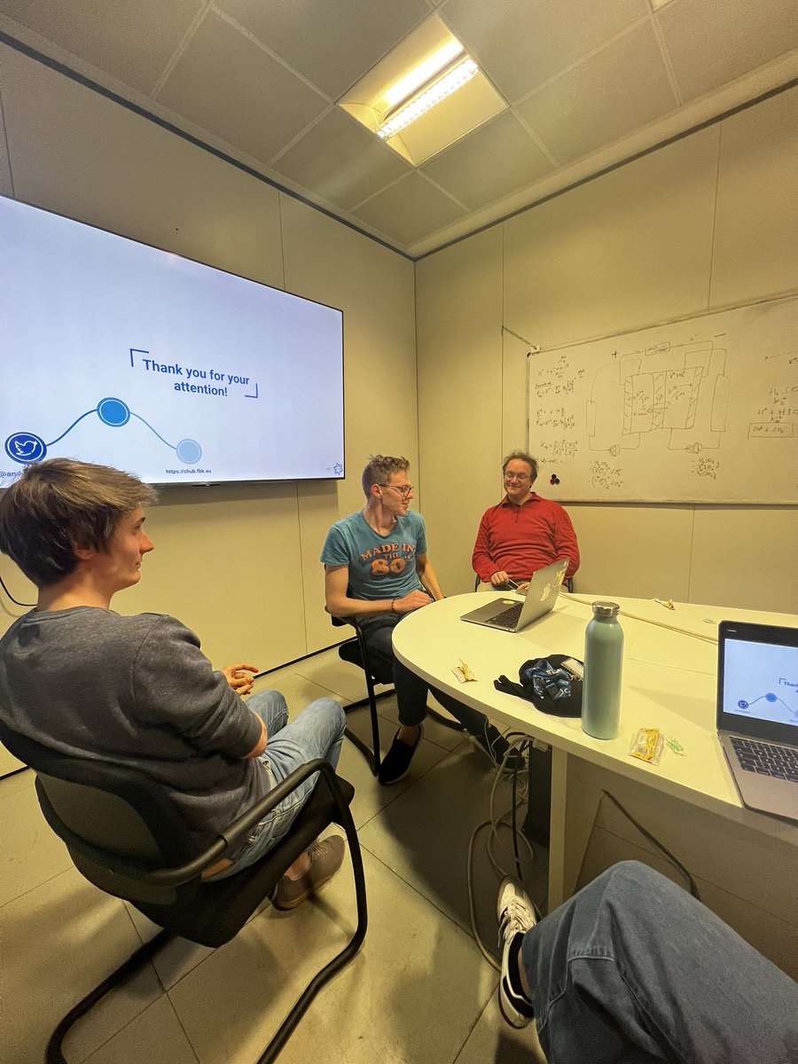 CHuB Lab at FBK (@chub_fbk) on Twitter photo It was a pleasure to be invited to the <a href="/CUDANLab/">CUDAN Open Lab | @cudanlab.bsky.social</a> seminar event today 🤘🏼💣where we presented our current projects and research about online media & culture, cooperation and decision-making, urbanism and mobility 🔎🦠💻🔊🔁🦾
📌Stay tuned for the upcoming YouTube video It was a pleasure to be invited to the <a href="/CUDANLab/">CUDAN Open Lab | @cudanlab.bsky.social</a> seminar event today 🤘🏼💣where we presented our current projects and research about online media & culture, cooperation and decision-making, urbanism and mobility 🔎🦠💻🔊🔁🦾
📌Stay tuned for the upcoming YouTube video