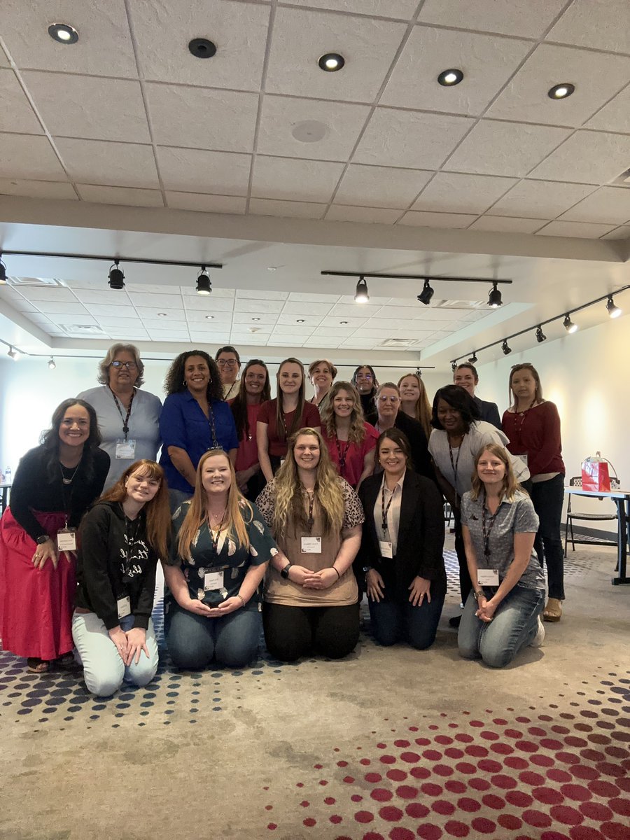 Taryn Mahaffey (@taryn_mahaffey) on Twitter photo #ChilisLove spending time with these amazing female leaders last week from AR, MO, and OK. Our first WTL of the year was incredible!! <a href="/amanda3mckinney/">Amanda McKinney</a> <a href="/Candace87732190/">Candace Watkins</a> <a href="/StephanieOdom76/">Stephanie Odom</a> @leon_copeland @KentTaylor10 <a href="/JonBush222/">Jon Bush</a> <a href="/neufeldjosh1/">Josh Neufeld</a> <a href="/train3rgirl/">Kimberly Harding</a> <a href="/Chilis/">Chili's Grill & Bar</a> #ChilisLove spending time with these amazing female leaders last week from AR, MO, and OK. Our first WTL of the year was incredible!! <a href="/amanda3mckinney/">Amanda McKinney</a> <a href="/Candace87732190/">Candace Watkins</a> <a href="/StephanieOdom76/">Stephanie Odom</a> @leon_copeland @KentTaylor10 <a href="/JonBush222/">Jon Bush</a> <a href="/neufeldjosh1/">Josh Neufeld</a> <a href="/train3rgirl/">Kimberly Harding</a> <a href="/Chilis/">Chili's Grill & Bar</a>