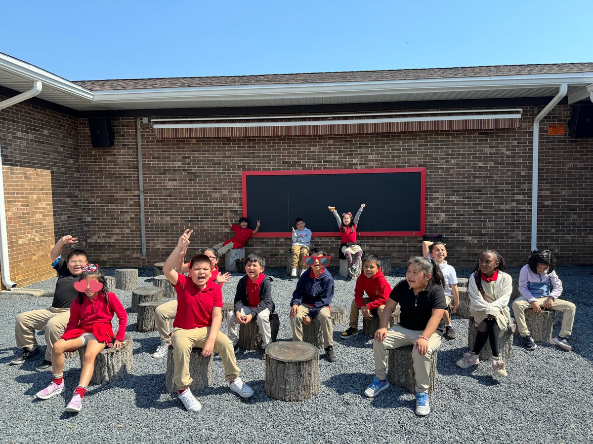 Ms. DeMarco (@msdemarco_rbps) on Twitter photo Thank you <a href="/MrsDenaRusso/">Dena Russo</a> for helping us plant our lettuce and radishes in the Primary Patch Garden! ☀️ 🌱 😊 Thank you <a href="/MrsDenaRusso/">Dena Russo</a> for helping us plant our lettuce and radishes in the Primary Patch Garden! ☀️ 🌱 😊