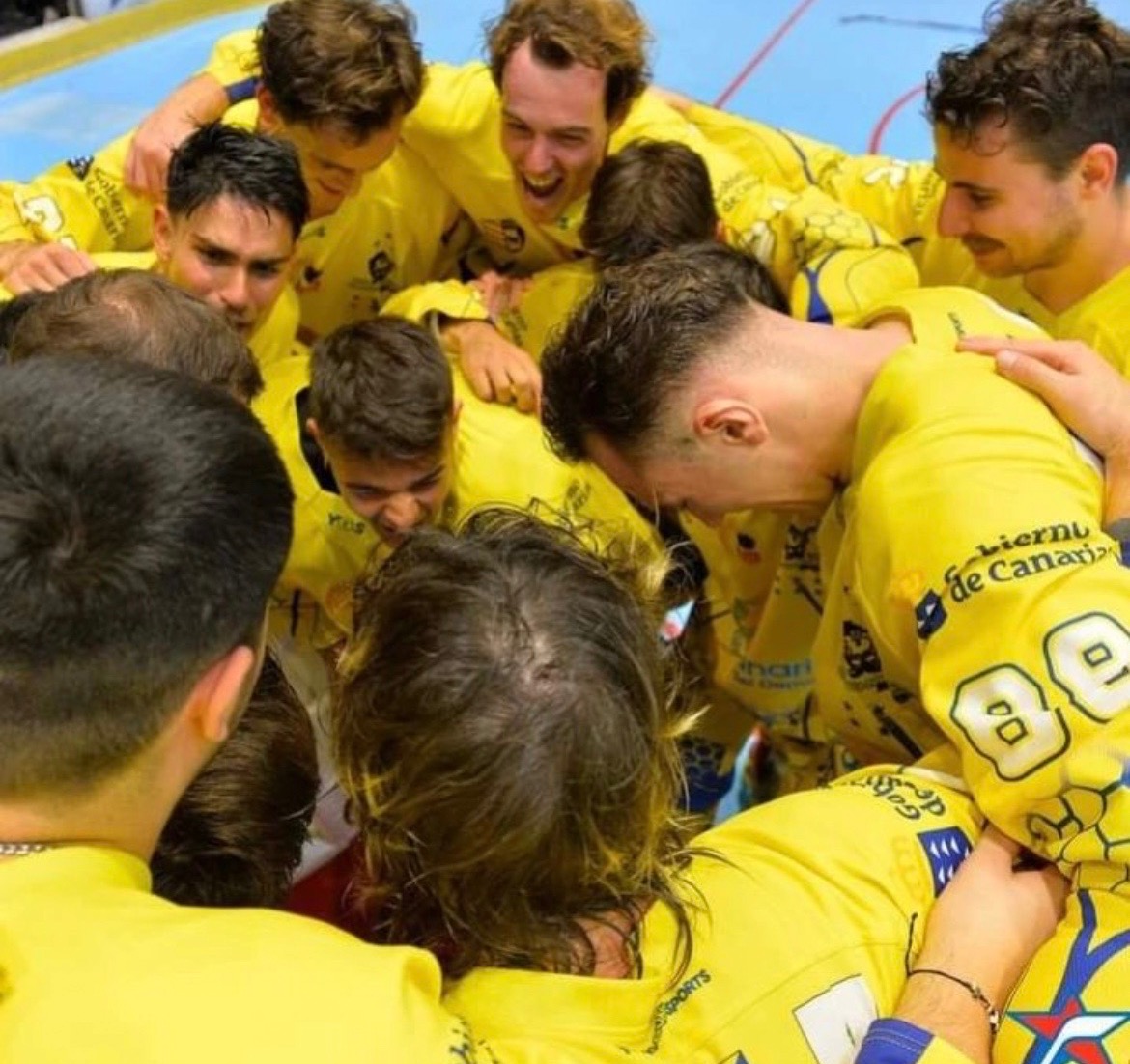 ¡Ha sido histórico! 🏆

El Club Molina Sport conquista la European League en Republica Checa por segunda vez consecutiva

Día de emociones para el #DeporteCanario con un nuevo logro increíble del Molina Sport que demuestra talento y dedicación en la pista🏒💥

¡FELICIDADES!