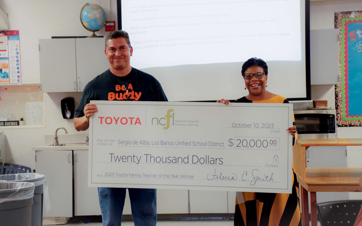 Nominations for the 2024 @Toyota Family Teacher of the Year will open soon! The 2023 winner, Sergio de Alba, is using his award to fund a new mural project & promote post-secondary education. #FamilyLearning

Learn more about past winners: ow.ly/hSc050RqMu2
