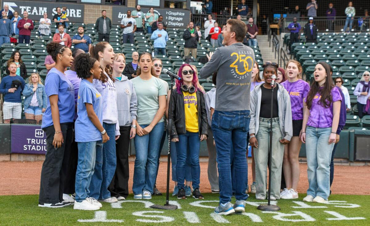 Salem Academy tweet media