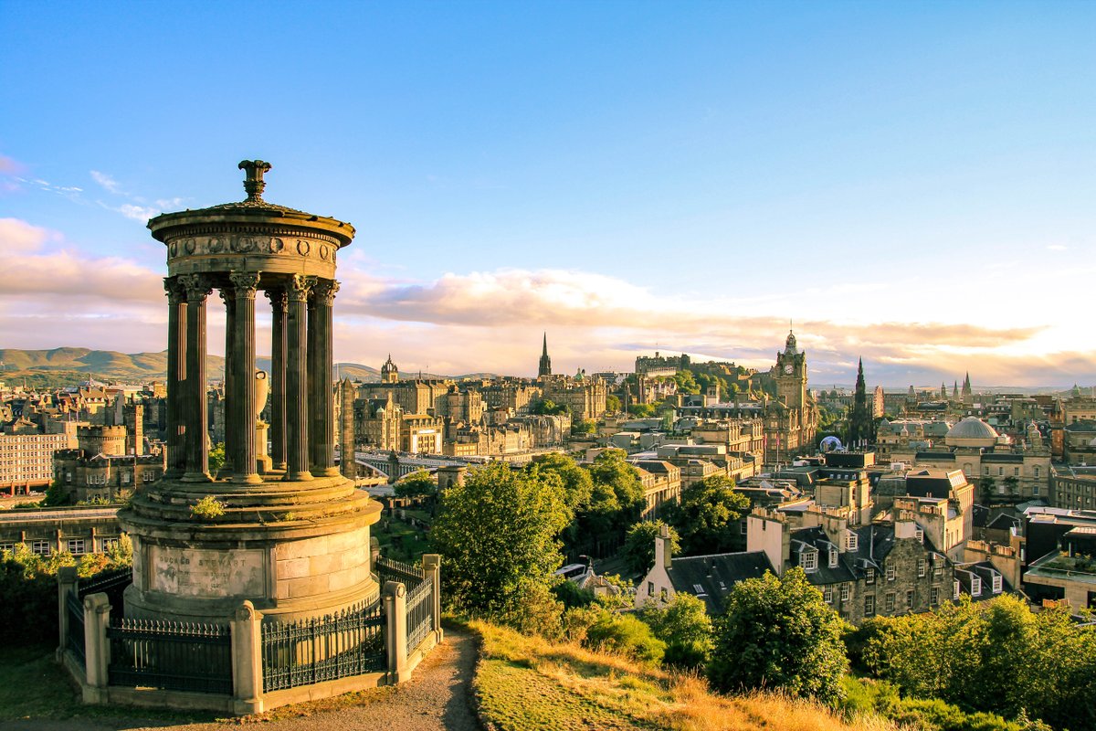 #WhyEdinburgh... Beyond its historical and cultural significance, Edinburgh offers diverse and thriving sectors and is a global influencer in science, business, education, medicine, and the arts. Discover more reasons to #MakeitEdinburgh eicc.co.uk/organising/why…