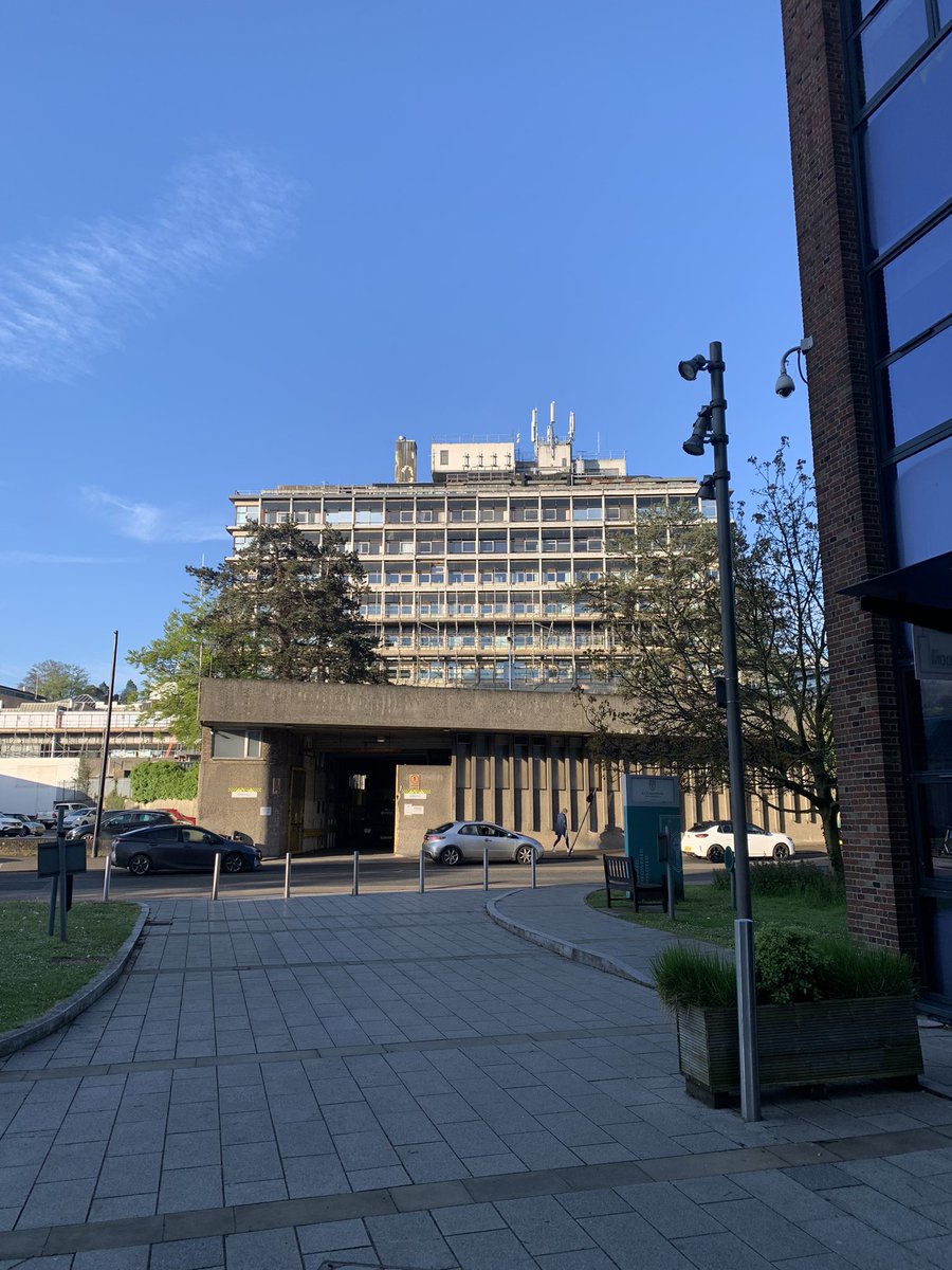 Great start to the week by spending the morning with the Wycombe community midwifery team - delightful to meet new parents and 5 day olds! 👶 Plus the newly de-scaffolded tower resplendent in the spring sun… ☀️