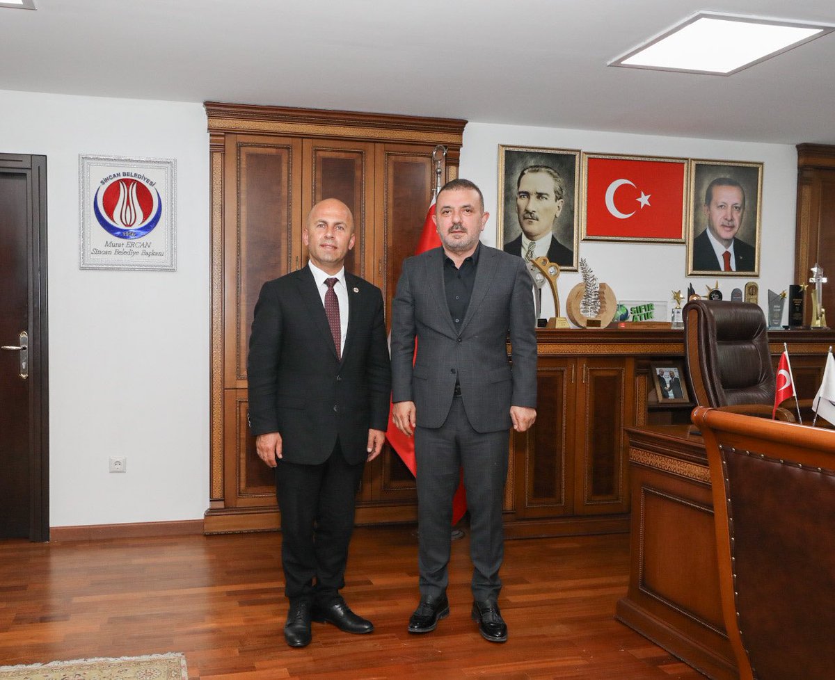 Erzurum Olur Belediye Başkanımız Sn. Vedat Ergün’ü belediyemizde ağırladık. Nazik ziyaretlerinde yeni dönem için başarı temennilerini ileten Sn. Başkanımıza teşekkür ediyor, kendilerine millete hizmet yolunda muvaffakiyetler diliyorum.