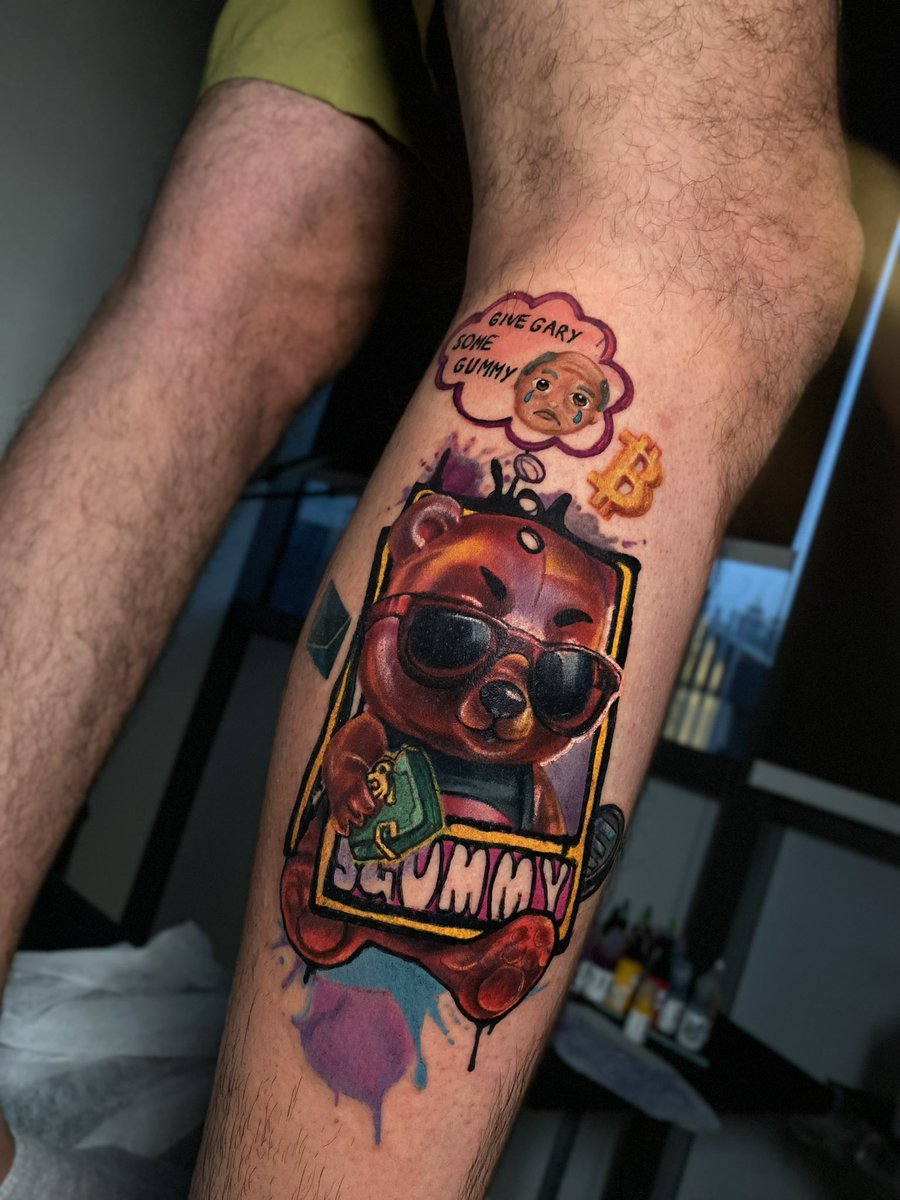 wlidzz's tweet image. There you go , where is Gary ????

20 CM Tattoo just finished after a 7 hours killer session , no pain no gain !!! let’s fucking goooooo 🔥🔥🔥🔥🔥🔥 @gummyonsolana