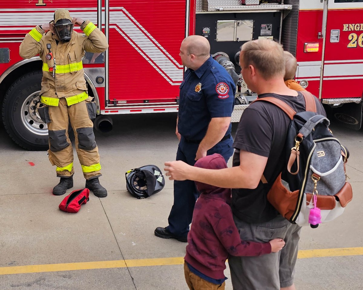 Boy Scout Troop 002 chartered by the Legacy Park in Kennesaw, GA came to Station 26 for a tour. Here are some pictures from the tour. #cobbfirestation26 #nightowls, #cobbfire, #stationtour