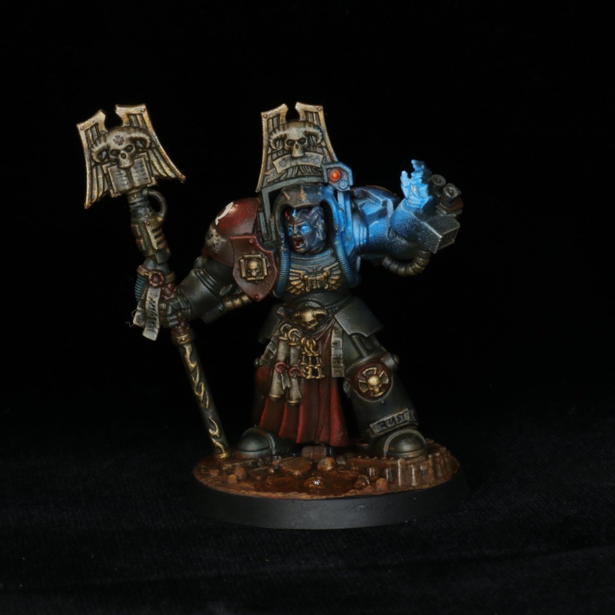 DjombaGorath's tweet photo. Chief Librarian Bashkaai of the #OmegaRust.

(From GW Lexicanum Varus, Terminator Librarian)

#Warhammer40k #Warhammer
#PaintingWarhammer
#WarhammerCommunity
#Warmongers 
#MiniaturePainting 
@warhammer https://t.co/Uol7lbX5Mg
