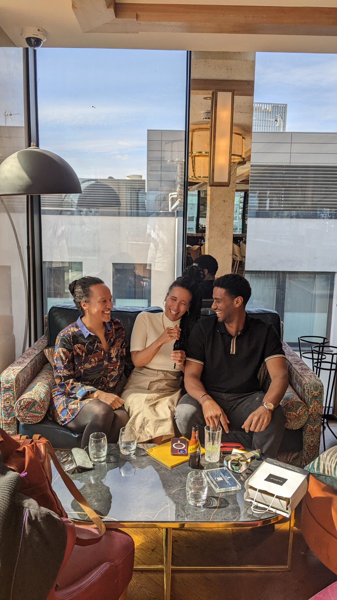 Good vibes & laughs all round to start the week right 🙌🏿Our CEO & Head of Programmes had a great catching up with the wonderful Ashraf Mizo from @Xynteo 👋🏿They chewed the fat on adventures at the @SkollWorldForum & hatching plans for future projects at @MeWe360 👀Watch this space