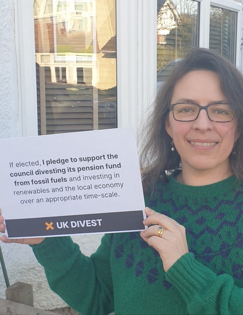 🚨This Thursday is #LocalElections2024 day across many parts of England. 🏦 🌏Please call on your councillor candidates to call for their pension fund to #divest from climate-wrecking fossil fuels: divest.org.uk/elections-2024/🔥🌏🔥 #FossilFree