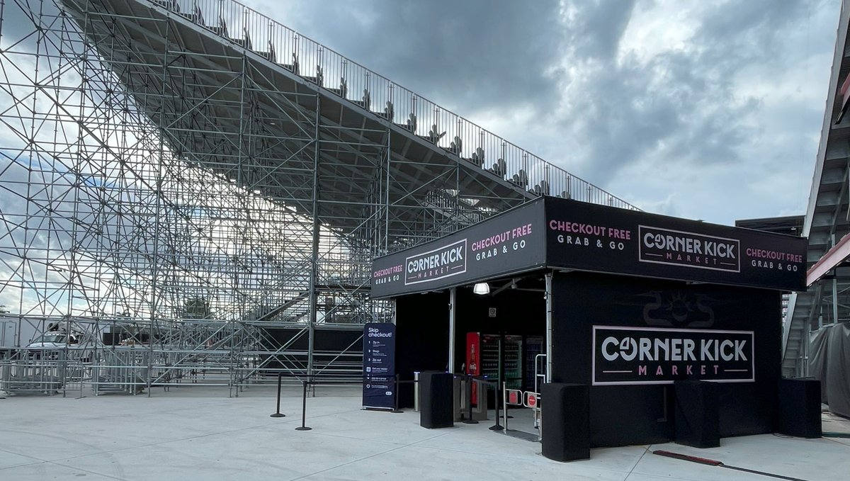 🎉 @InterMiamiCF saw the positive impact Zippin had on fans and decided to launch more stores - not next season, but now. They now operate 6 Zippin-powered stores, a testament to how quickly Zippin can be deployed.  #retailtech #sportstech loom.ly/mX0EdME