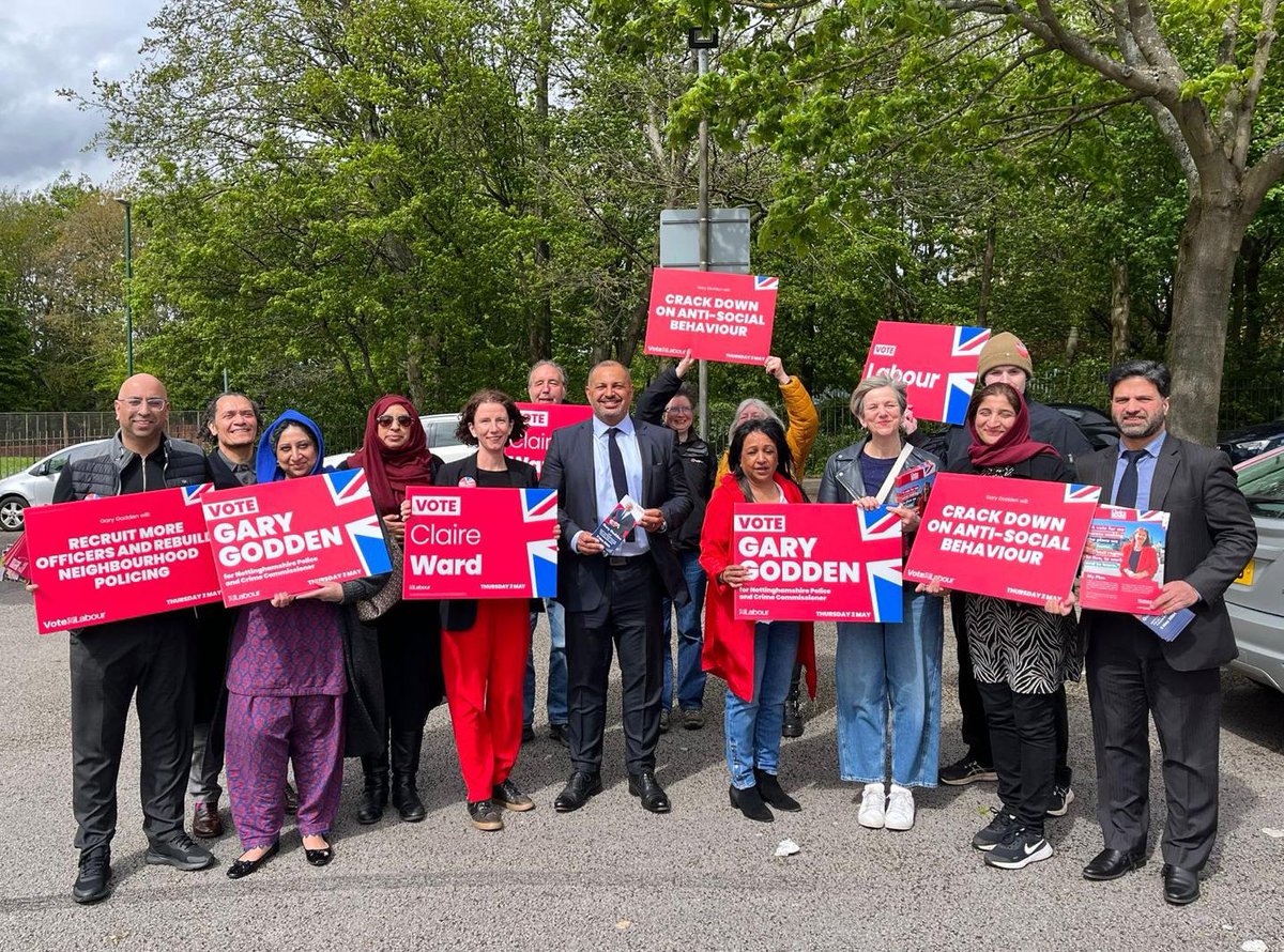 It was great to be joined by @UKLabour Chair and Shadow Secretary of State for Women and Equalities, @AnnelieseDodds and Police & Crime Commissioner candidate @gary_godden in #Radford this afternoon - plus a fantastic group of councillors and volunteers. Vote Labour 2nd May 🌹