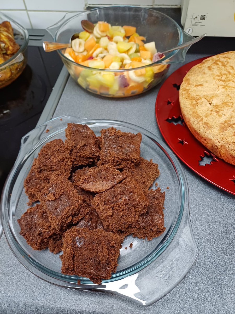 2ColhamGreenOT's tweet photo. Today we celebrated Passover on our rehab unit. Our Jewish Patient took the lead in the arrangements and everyone helped out. A delicious meal was enjoyed. @CNWLNHS https://t.co/umS4T0QyBb