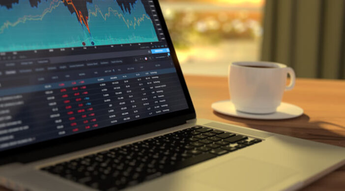 WhiteTrader_'s tweet photo. ¿Qué es el trading? ¿sabrías decírmelo?

Yo hoy te voy a dar mi respuesta de lo que para mí, es el trading

Sé que a menudo nos venden la idea de lujos y riquezas instantáneas, pero la realidad es diferente. En mi experiencia, descubrí que el trading nos regala algo mucho más valioso que el dinero: 

¡TIEMPO! ⏰

Cuando comencé en este camino, como muchos, soñaba con el "lambo", pero con el tiempo entendí que la verdadera riqueza está en poder disfrutar de cada momento, de cada instante, obviamente para eso necesitas dinero y el trading nos lo brinda.

Es por eso que quiero invitaros a formar parte de WhiteTrader, no sólo como una persona, sino como parte de un equipo comprometido con el aprendizaje y el crecimiento. 

Aquí, no solo encontrarás a un líder, sino a un grupo de personas que comparten tus mismos sueños y objetivos, y que están dispuestas a ayudarte a alcanzarlos. 📈

Estoy emocionado de anunciar que nuestro equipo ha decidido organizar un BootCamp de 3 meses, que comenzará el 15 de mayo.
Será una oportunidad única para aprender y crecer juntos, de la mano de expertos como Juan Cruz @hkrfx11, quién compartirá su sabiduría en el trading de Oro. 
Las plazas son limitadas, ¡así que no esperes más para unirte, mañana puede ser tarde.

Puedes obtener más información y unirte a nuestra comunidad en Telegram: https://t.co/Wk6ktXZBrv
Y seguir nuestras operaciones en vivo aquí: https://t.co/f15if8Bid2

Estoy seguro de que este BootCamp te ayudara a cambiar tu visión del trading, y a perfeccionar tus habilidades con nuestra metodología probada. ¡Te esperamos para comenzar juntos este viaje hacia la rentabilidad!  #Trading